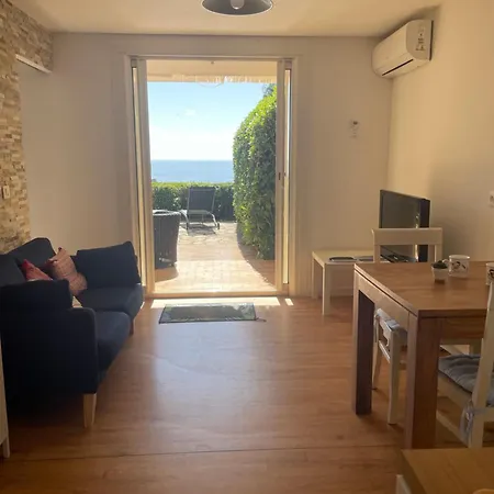 Apartment Bord De